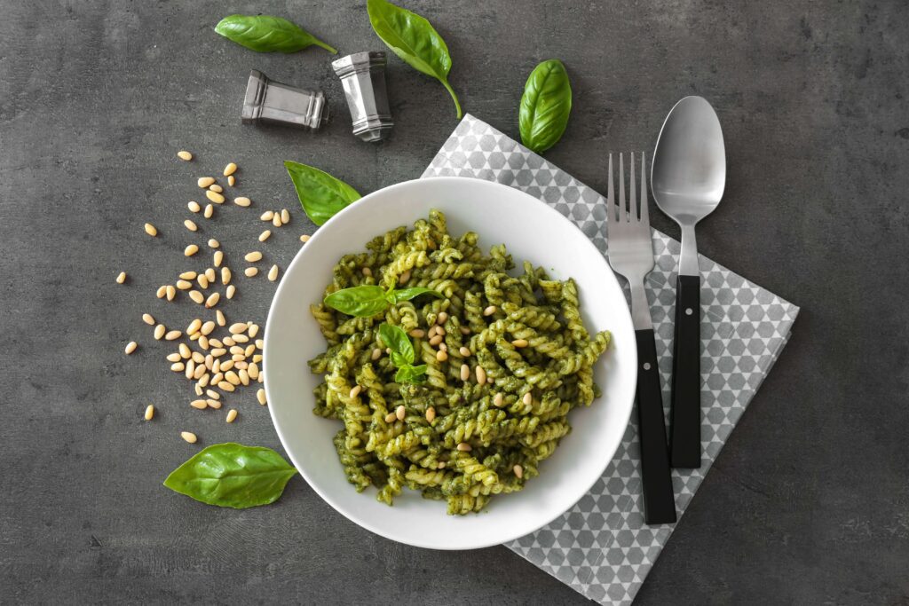 Pasta vegane me pesto